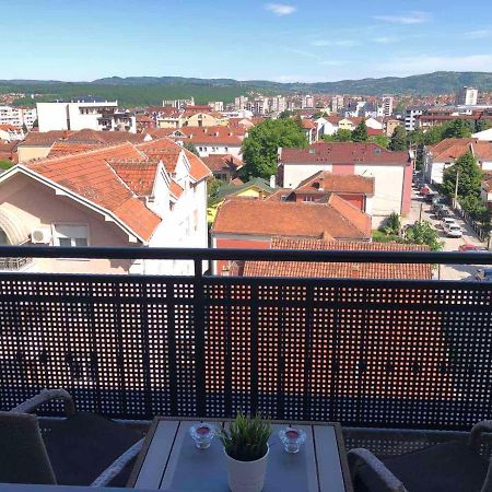 Lux Apartman 33 Kragujevac Exteriör bild